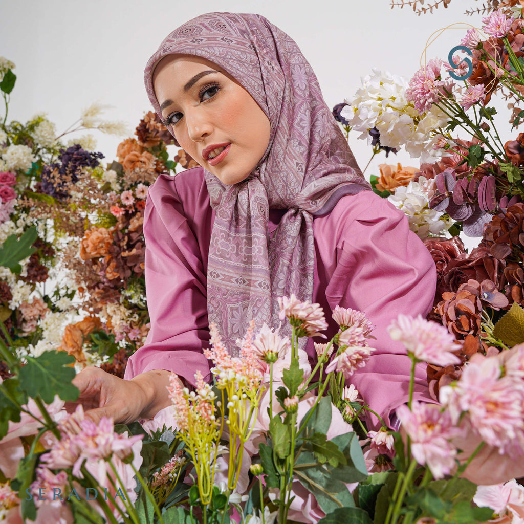 Grade B - Seradia Hijab Segi Empat Exclusive All Collection 2