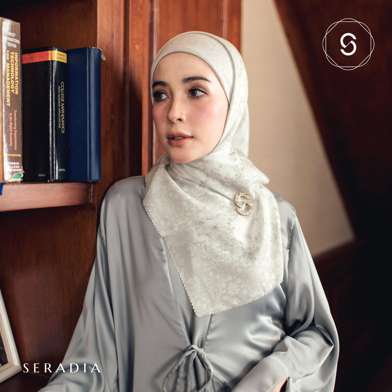 Hijab Segi Empat Anantari - Seradia x Hamidah