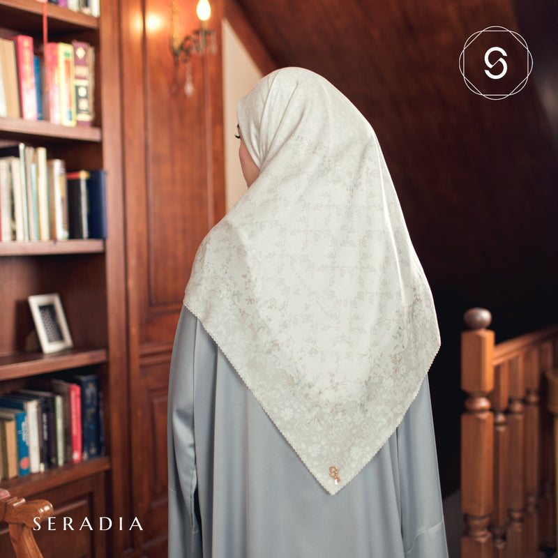 Hijab Segi Empat Anantari - Seradia x Hamidah