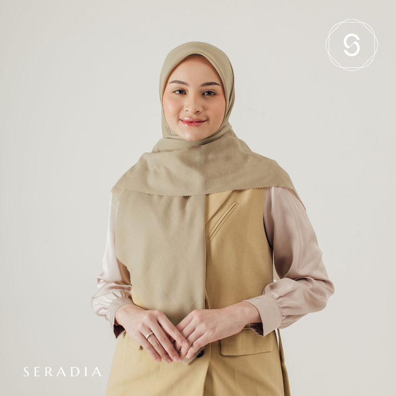Seradia Hijab Segi Empat - Plainday Scarf 1