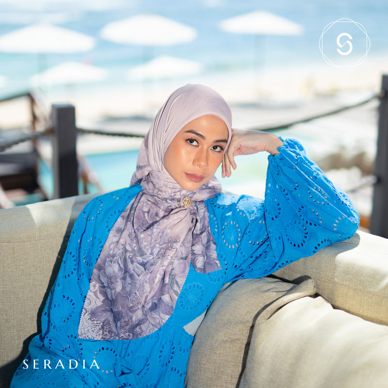 Seradia Hijab Segi Empat Rema