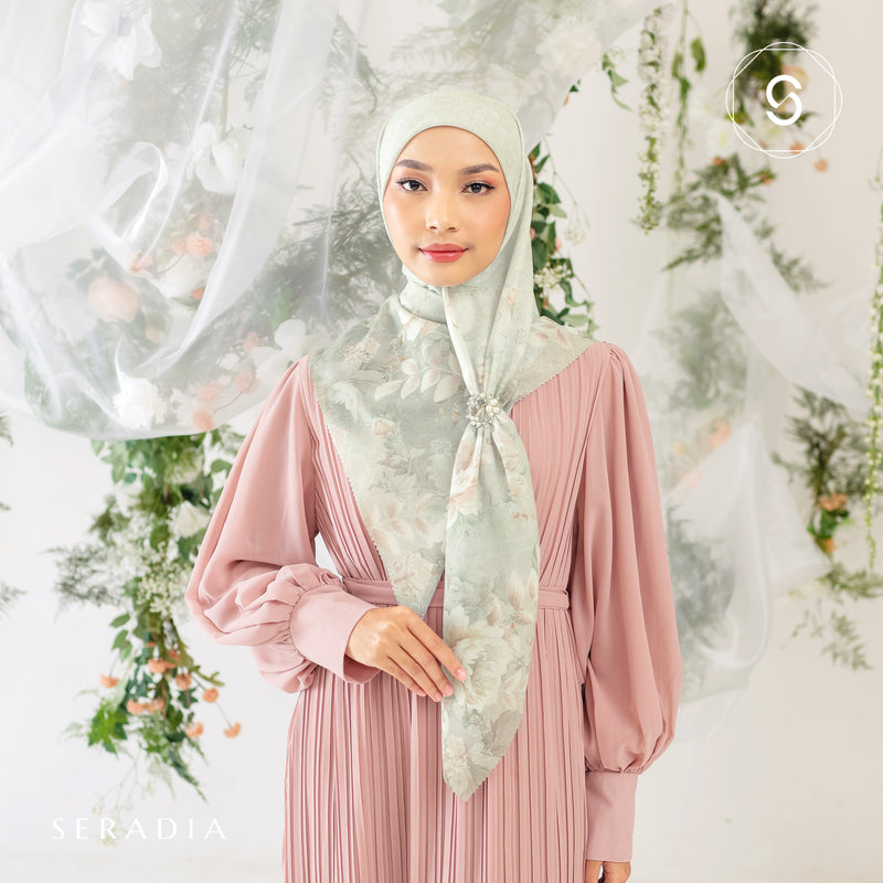 Seradia Hijab Segi Empat Aresya