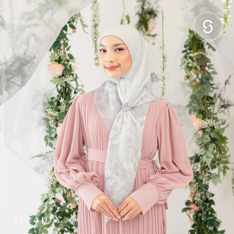 Seradia Hijab Segi Empat Aresya