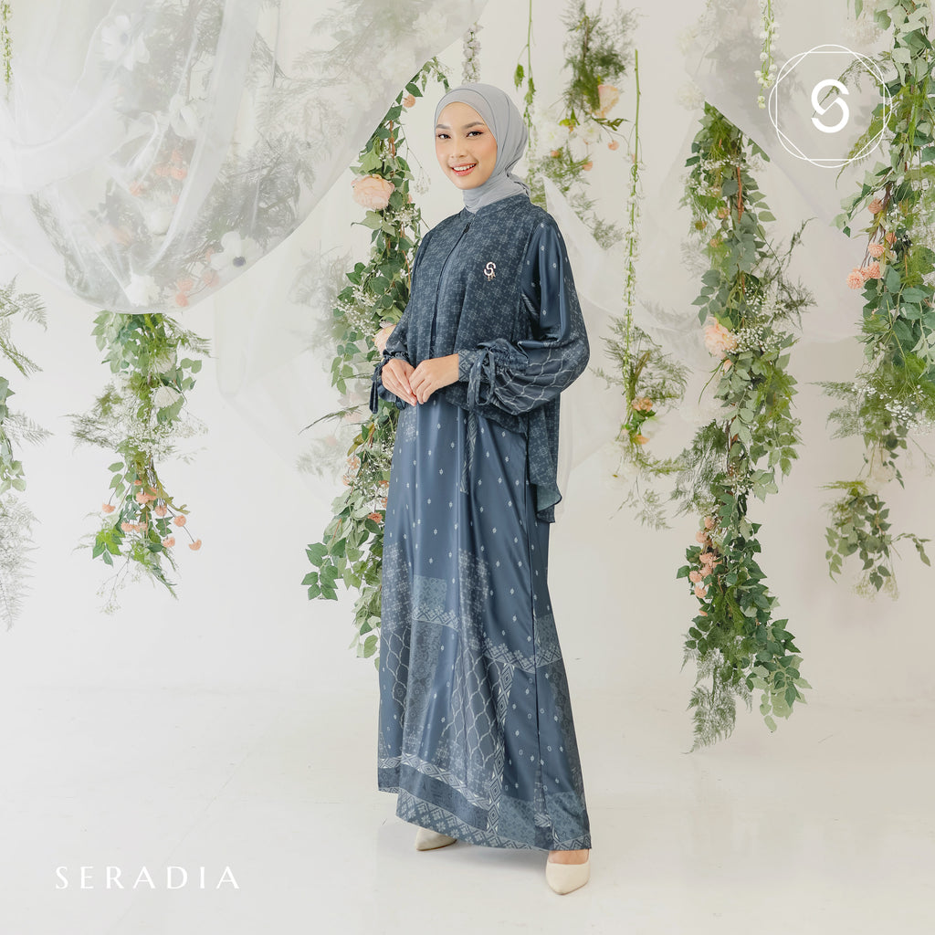 Seradia Labeeba Dress - Navy