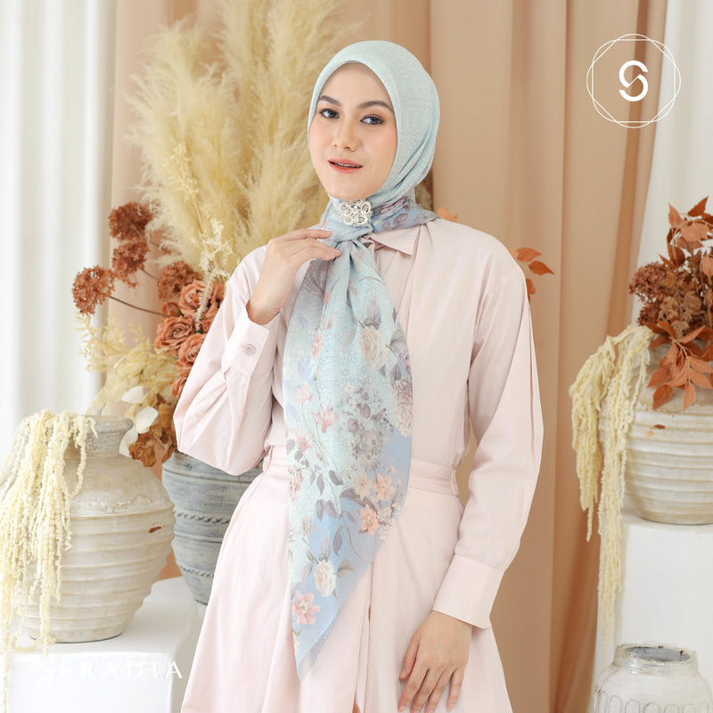 Seradia Hijab Segi Empat Kirana Classic