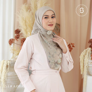 Seradia Hijab Segi Empat Kirana Classic