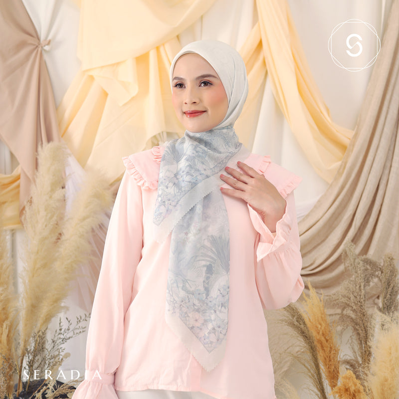 Seradia Hijab Segi Empat - Calyta Collection