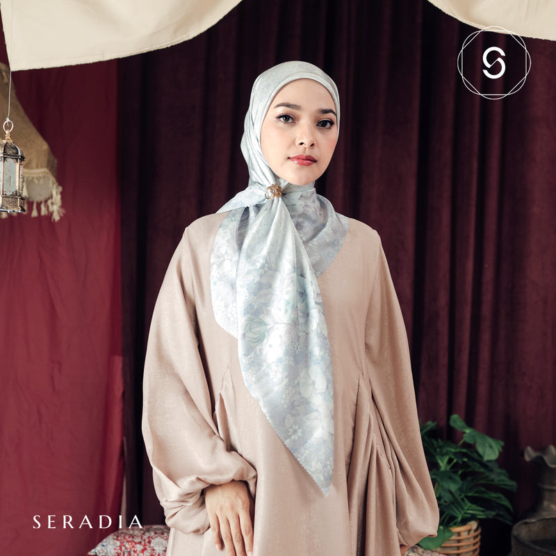 Seradia Hijab Segi Empat Becara Scarf - Timeless Collection