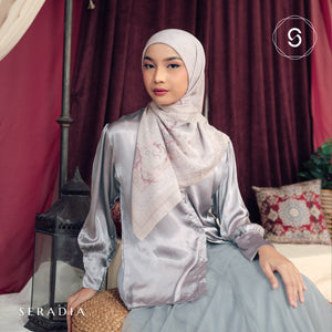 Seradia Hijab Segi Empat Calandra Scarf - Timeless Collection