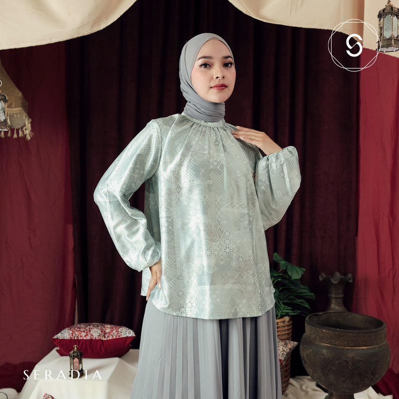 Seradia Amela Blouse - Sage