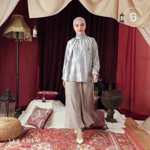 Seradia Amela Blouse - Soft Grey