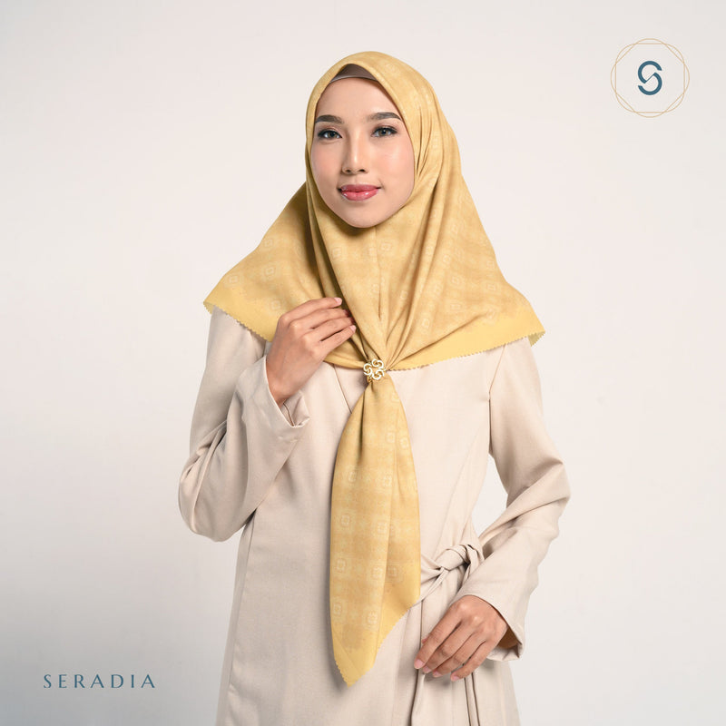 Seradia Hijab Segi Empat Anniversary Scarf