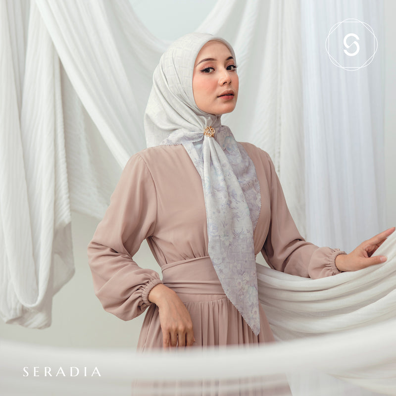 Seradia Hijab Segi Empat Marani Scarf - Timeless Collection