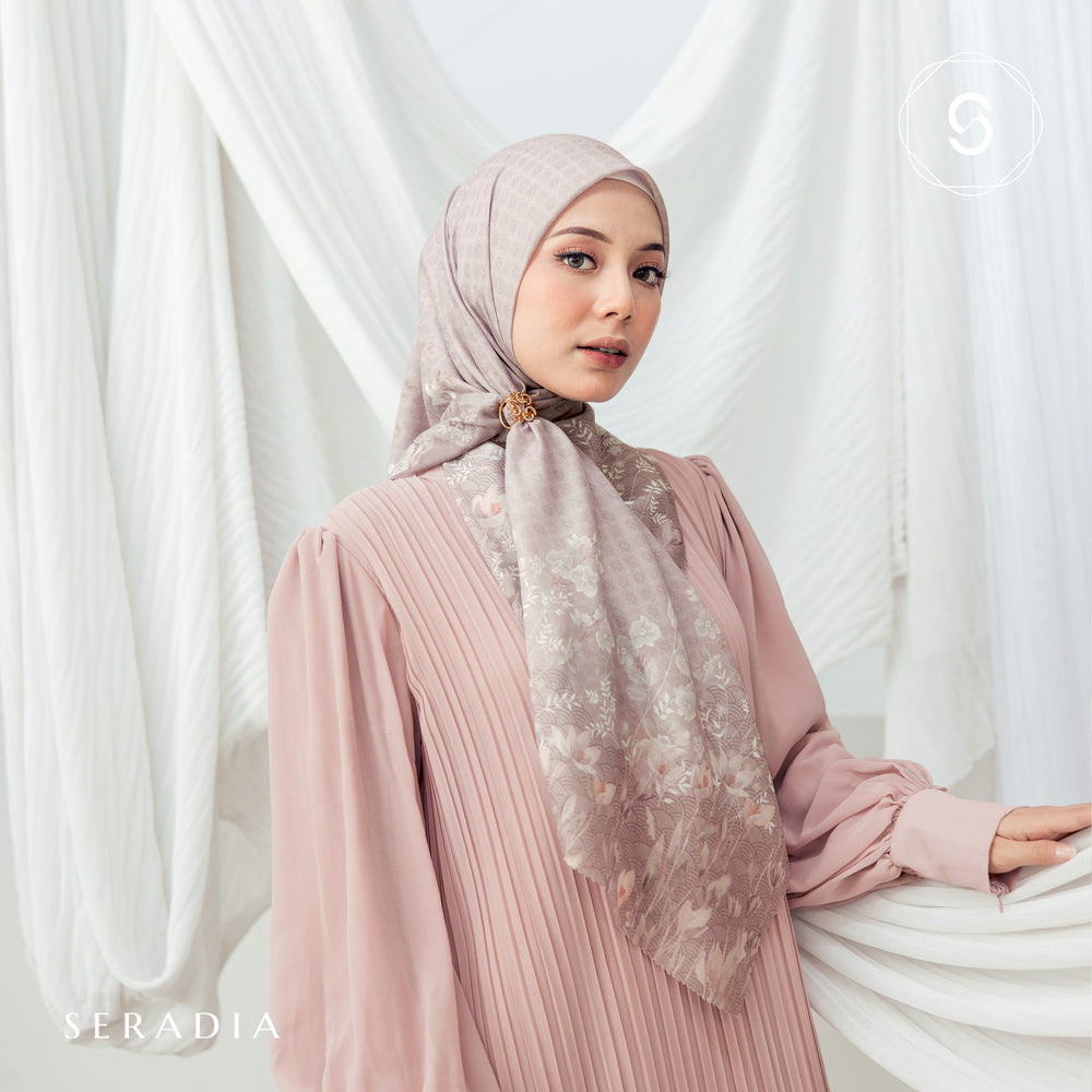 Soft Mauve