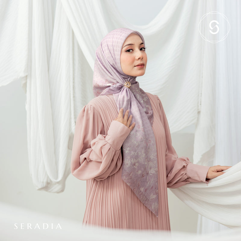 Seradia Hijab Segi Empat Asmira Scarf - Timeless Collection