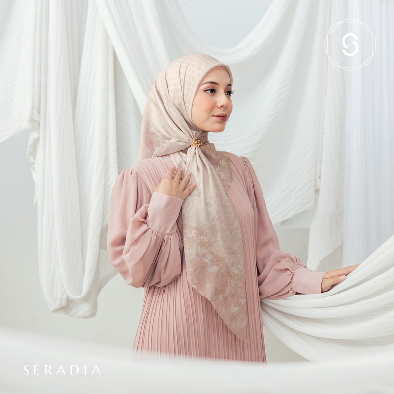 Seradia Hijab Segi Empat Asmira Scarf - Timeless Collection