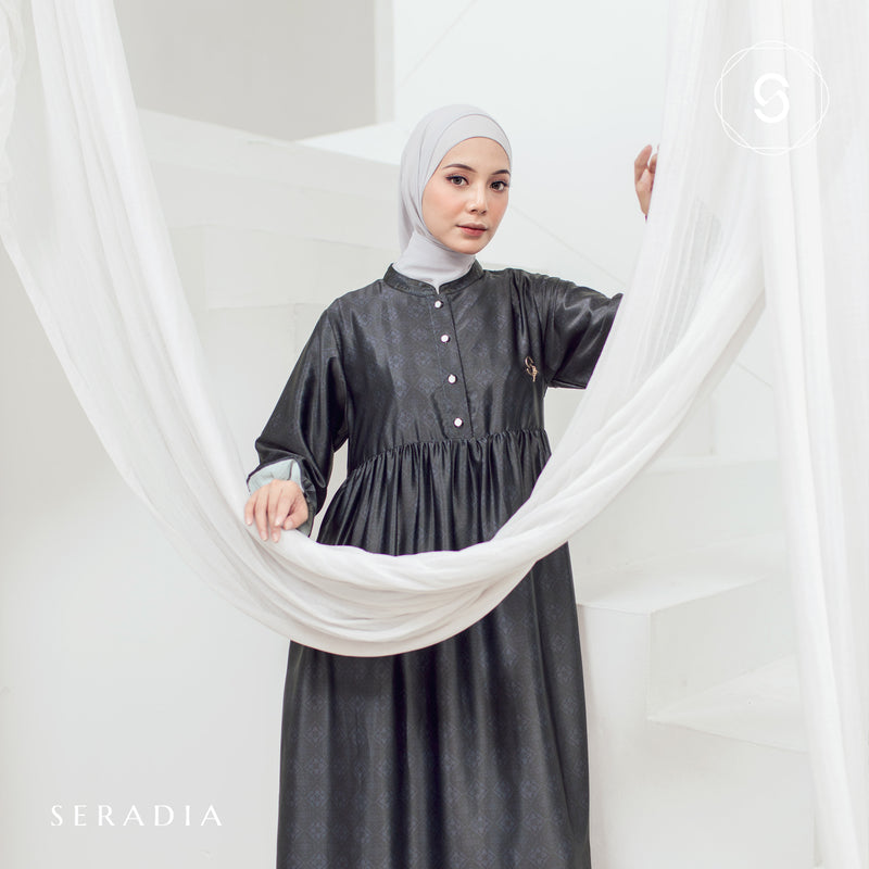 Seradia Anala Dress - Black