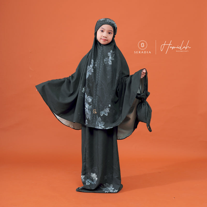 Hadiyah Prayer Set Kid's - Seradia x Hamidah