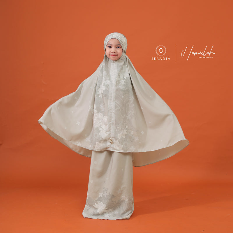 Hadiyah Prayer Set Kid's - Seradia x Hamidah