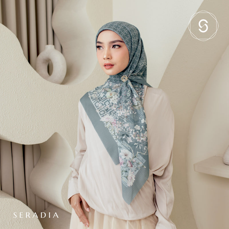 Seradia Hijab Segi Empat Kamira Scarf - Timeless Collection
