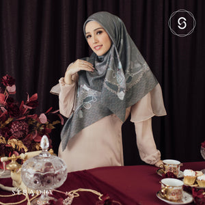 Hijab Segi Empat Thana - Seradia x Adelia Pasha