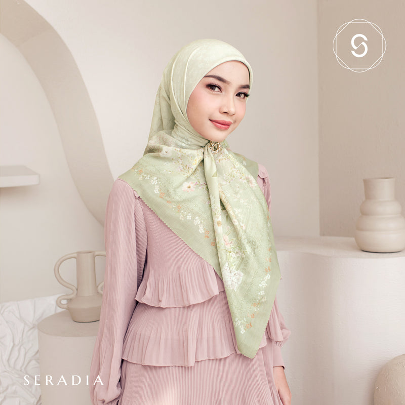 Seradia Hijab Segi Empat Avira Scarf - Timeless Collection