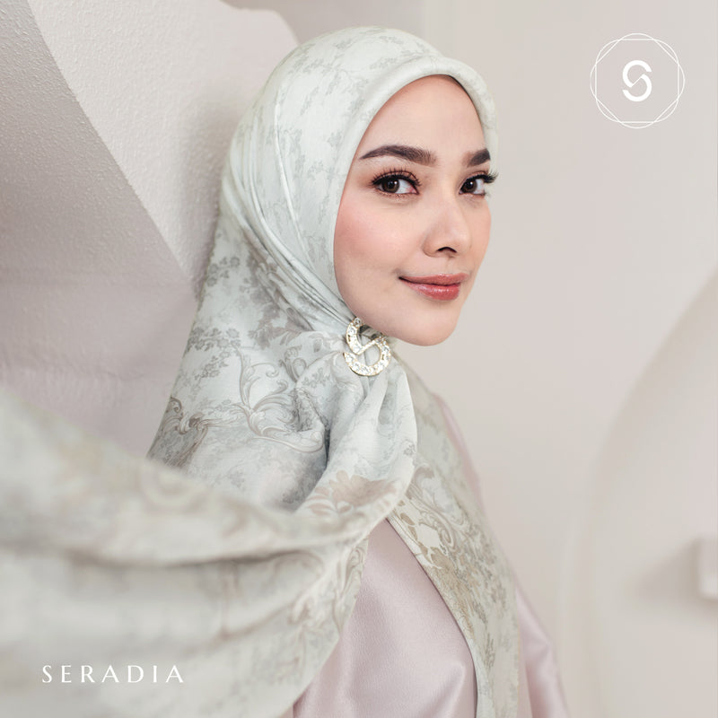 Seradia Hijab Segi Empat Shila - Timeless Collection