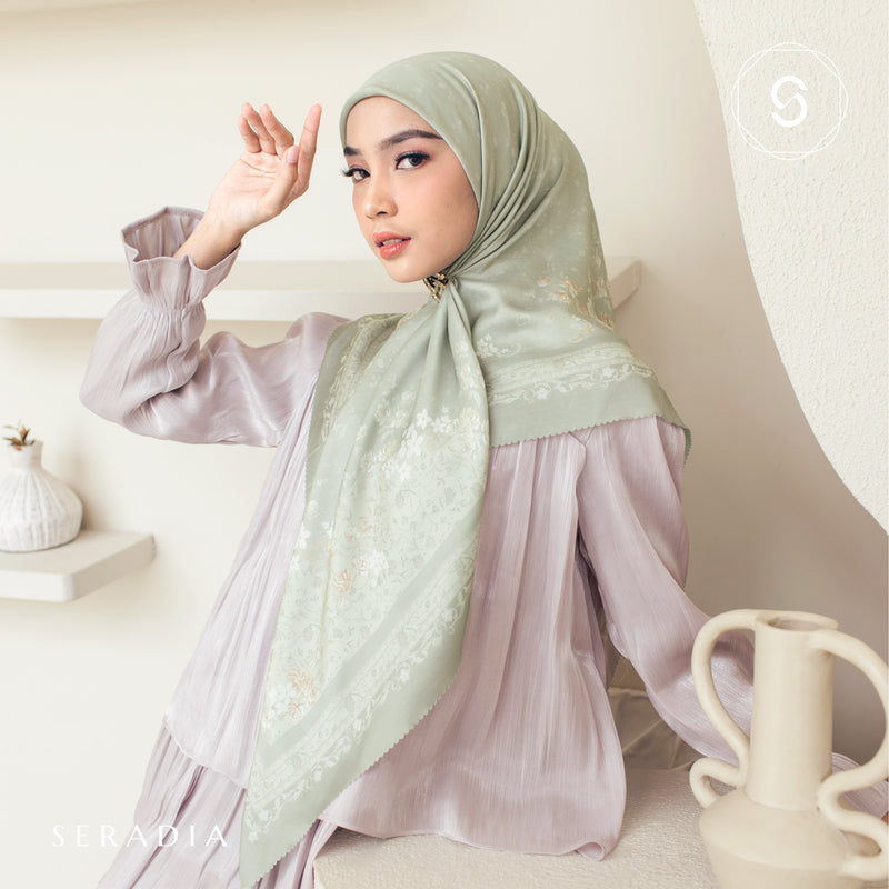 Seradia Hijab Segi Empat Khata - Timeless Collection