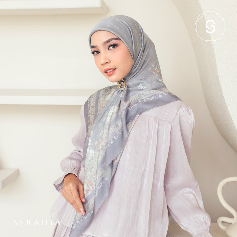 Seradia Hijab Segi Empat Khata - Timeless Collection