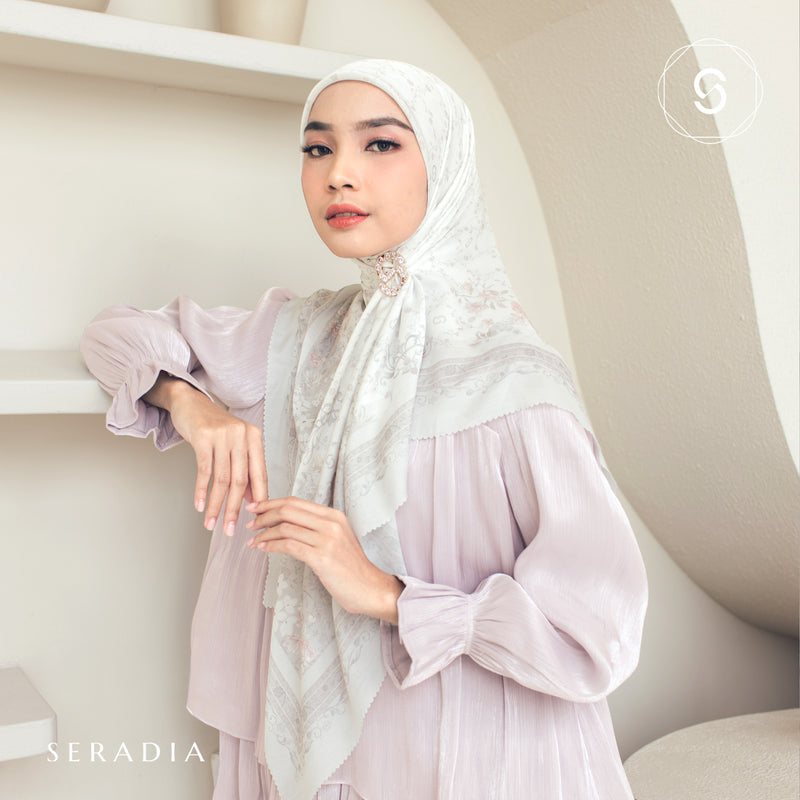 Seradia Hijab Segi Empat Khata - Timeless Collection