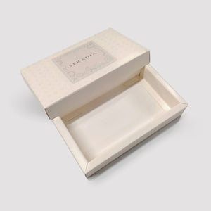 Seradia Hijab - Segi Empat Motif Haria Timeless Collection