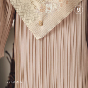 Seradia Hijab Segi Empat Armiya - Syar'i Collection