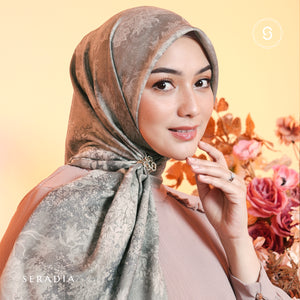 Seradia Hijab - Segi Empat Motif Haima - Classic Collection