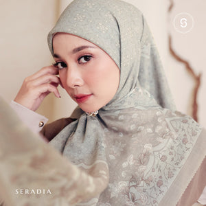 Seradia Hijab - Segi Empat Motif Tenira- Timeless Collection