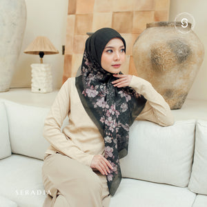 Seradia Hijab - Segi Empat Motif Nesara - Timeless Collection