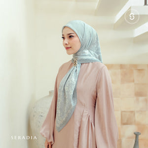 Seradia Hijab - Segi Empat Motif Gamiya- Timeless Collection