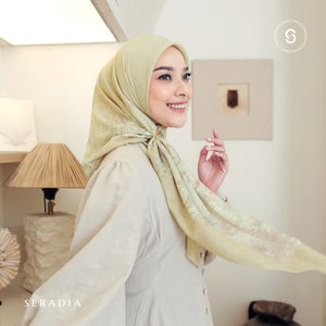 Seradia Hijab - Segi Empat Motif Saila - Timeless Collection