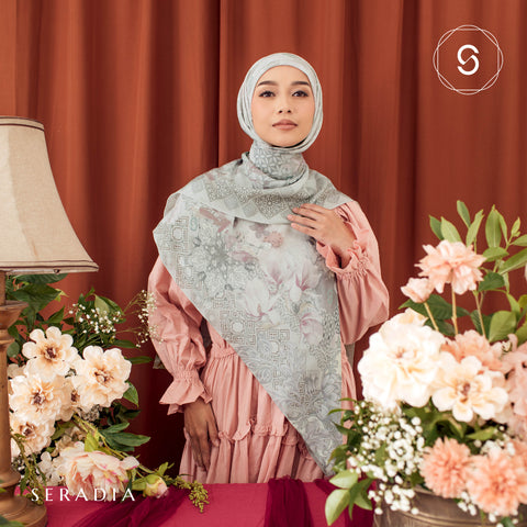 Seradia Hijab Segi Empat Syar'i Aisha - Nyla