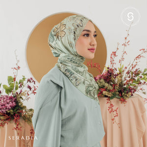 Seradia Pashmina Mataya - Poeti