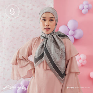 Seradia Hijab Segi Empat Voyage Hello Kitty Collection