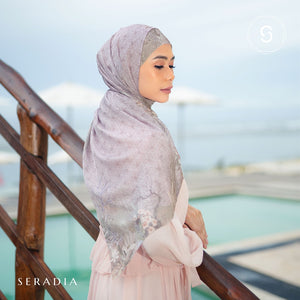 Seradia Pashmina Sasi