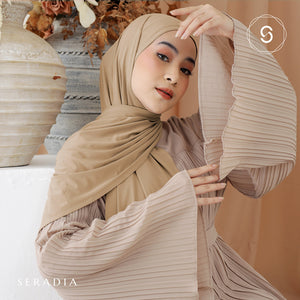 Seradia Hijab - Polos Go Easy Instant Pashmina