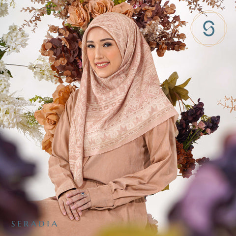 Seradia Ganeeta Defect Sale