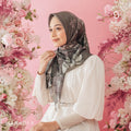 Seradia Hijab Segi Empat Bahira - Raku
